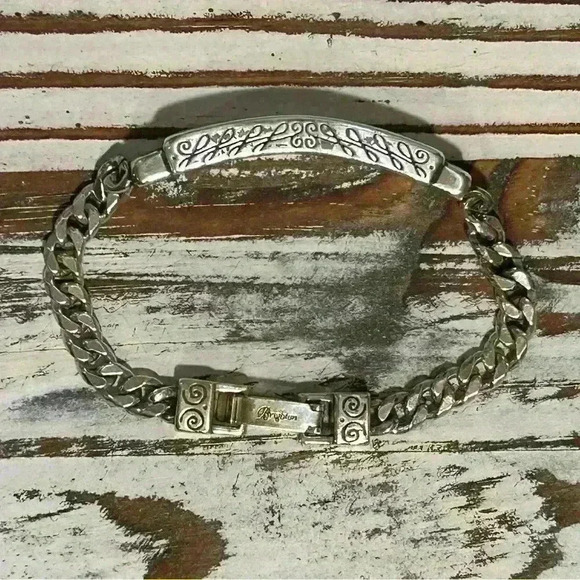 Brighton Mother’s Day “MOM” ID Chain bracelet - Picture 6 of 12